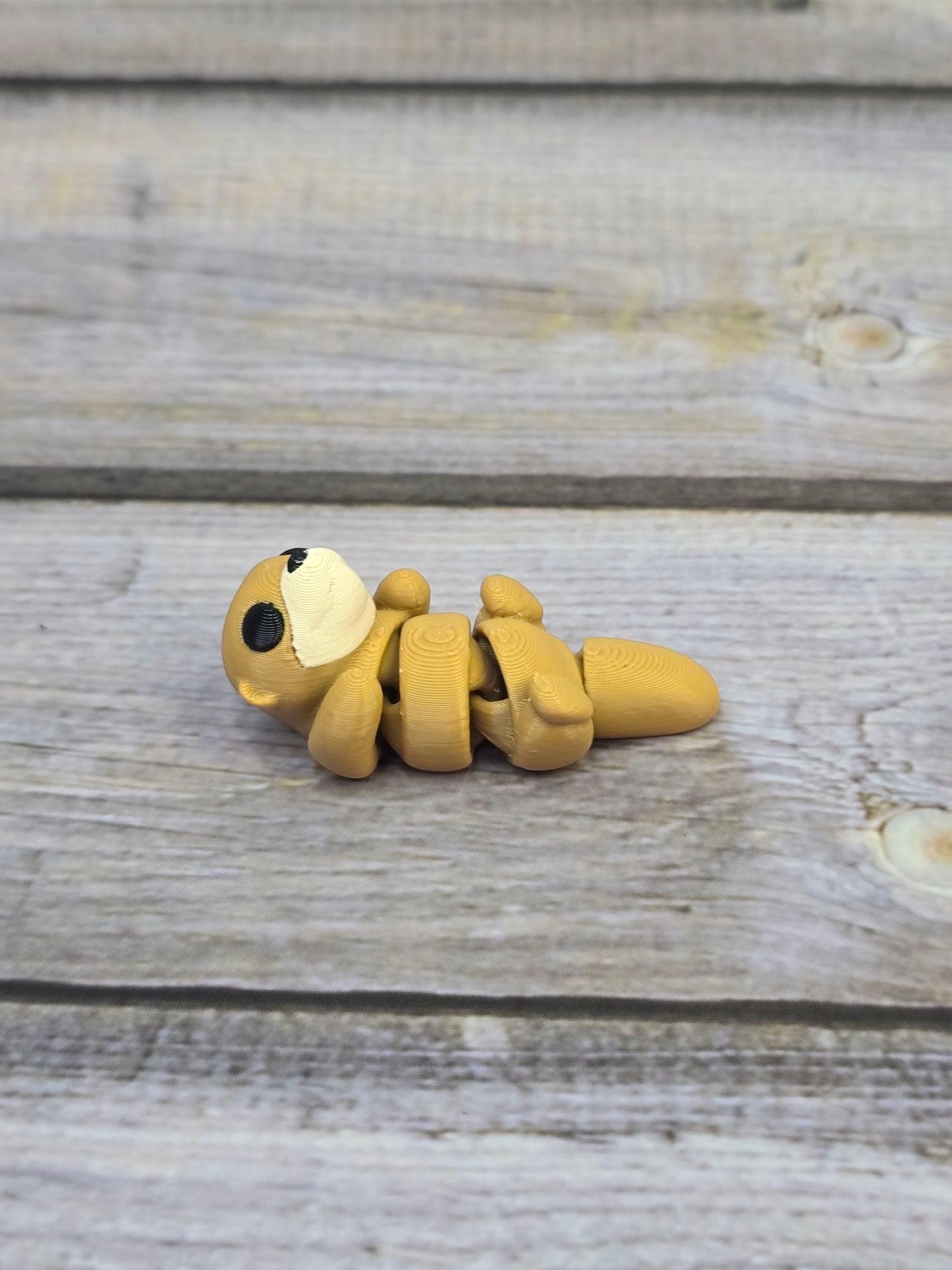 Articulated 3D Printed Baby Otter – Belly Up Pose – Cute Fidget Toy – Adorable Otter Figurine – Desk Companion – Gift for Animal Lovers
