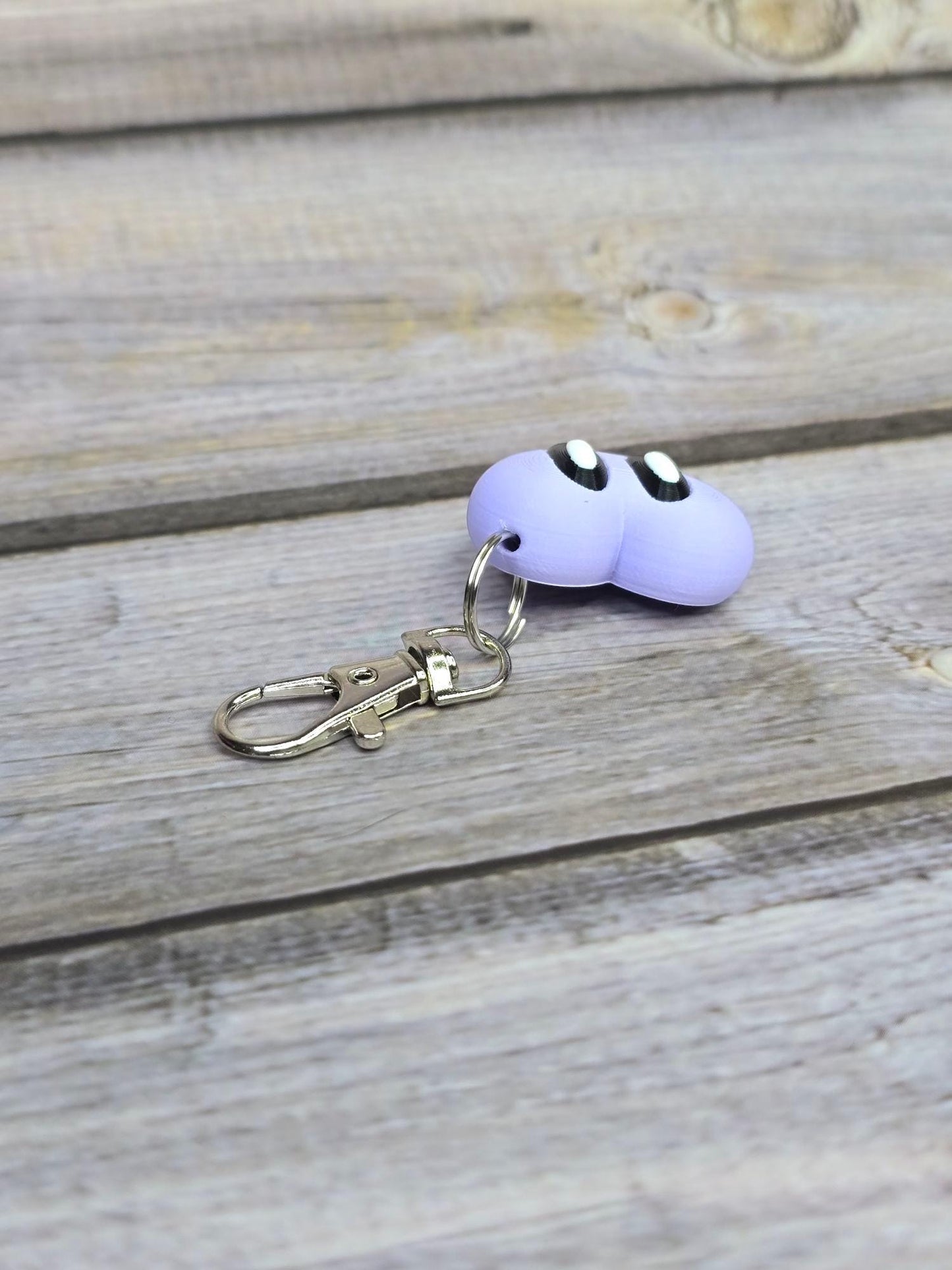 Cute Heart-Shaped Keychain with Adorable Face – Handmade Accessory