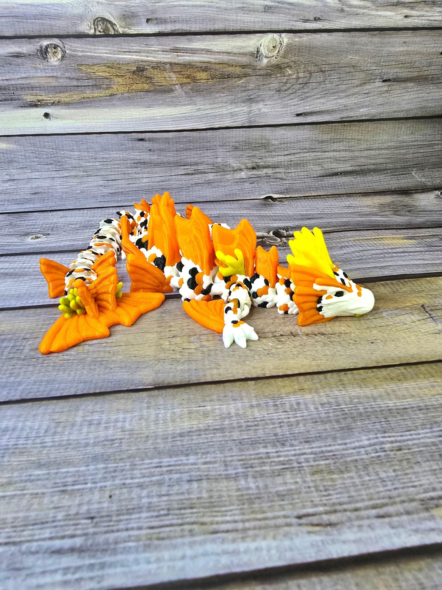 3D Printed Articulated Koi Dragon – Poseable Japanese Dragon Toy, Colorful Fantasy Collectible, Fidget Desk Pet