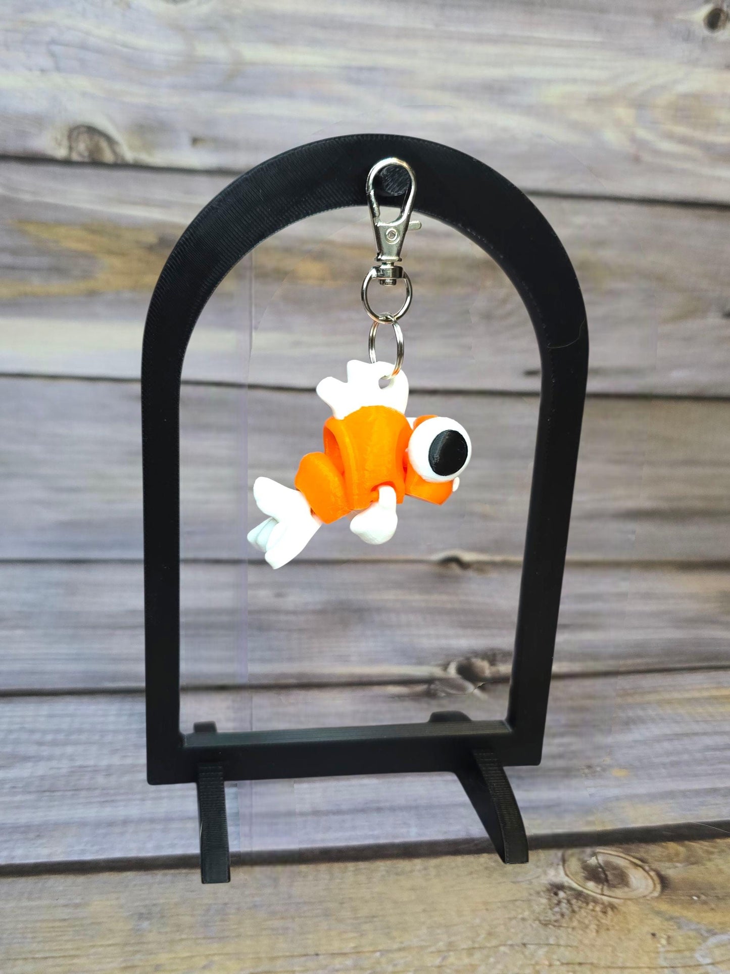 Cute 3D Printed Clownfish Keychain β Articulated Orange Fish Bag Charm β Ocean Lover Gift β Aquarium Accessory β Handmade Keyring