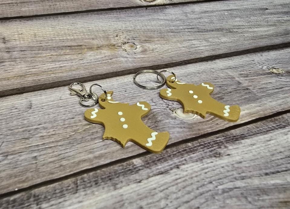 3D Printed Gingerbread Man Keychain – Cute Holiday Accessory, Unique Christmas Gift, Stocking Stuffer Idea