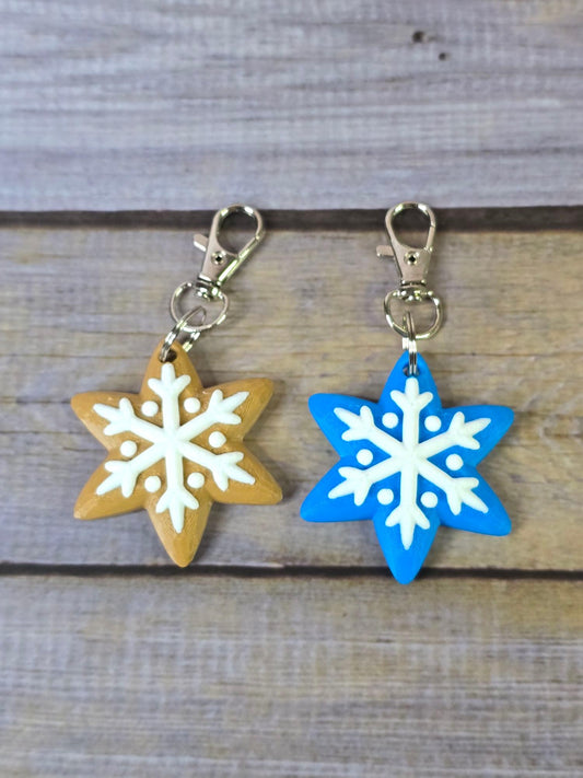 Handmade Gingerbread Snowflake Keychain – Festive Holiday Accessory, Christmas Charm Gift, Stocking Stuffer Idea