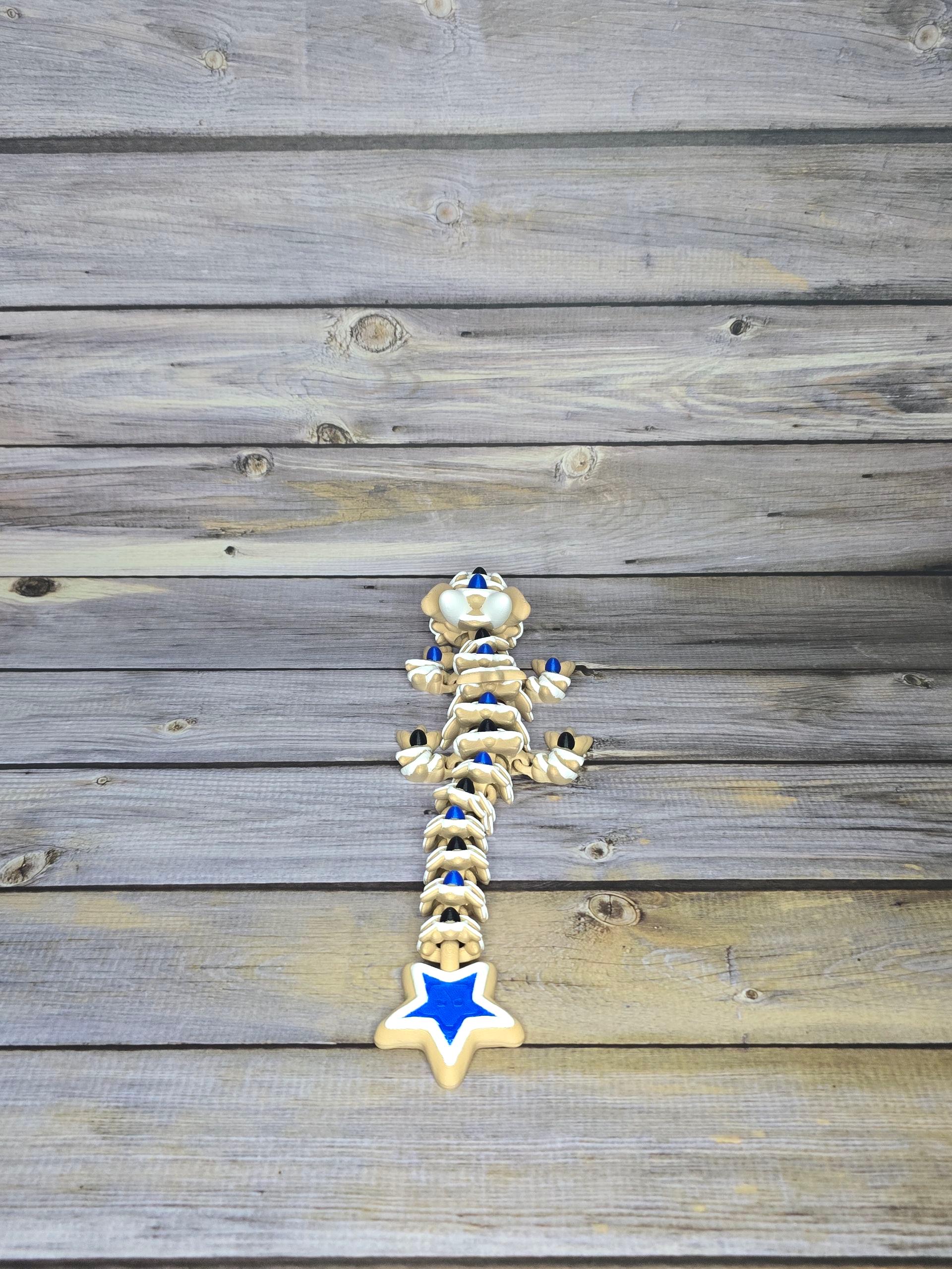 3D Printed Articulated Star Dragon – Poseable Fantasy Toy, Celestial Dragon Figure, Handmade Fidget Collectible