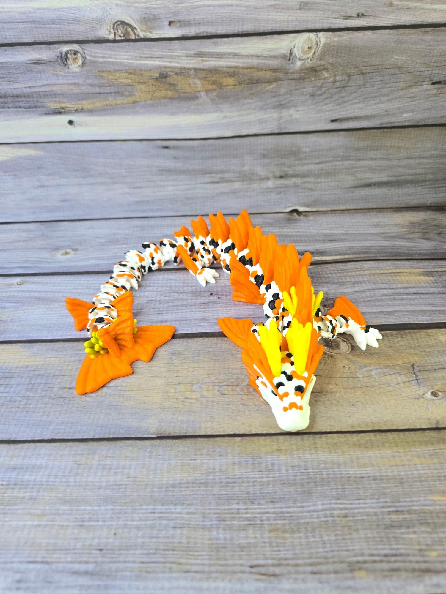 3D Printed Articulated Koi Dragon – Poseable Japanese Dragon Toy, Colorful Fantasy Collectible, Fidget Desk Pet
